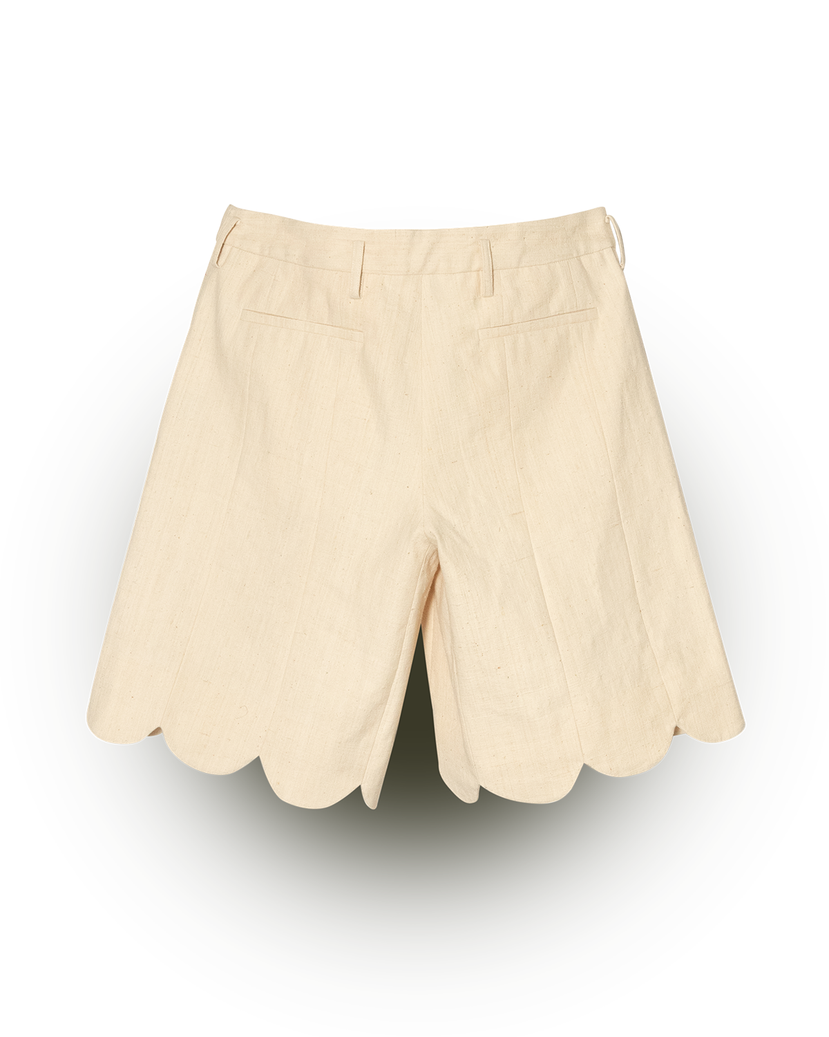 Pantalones cortos de rayas con pétalos