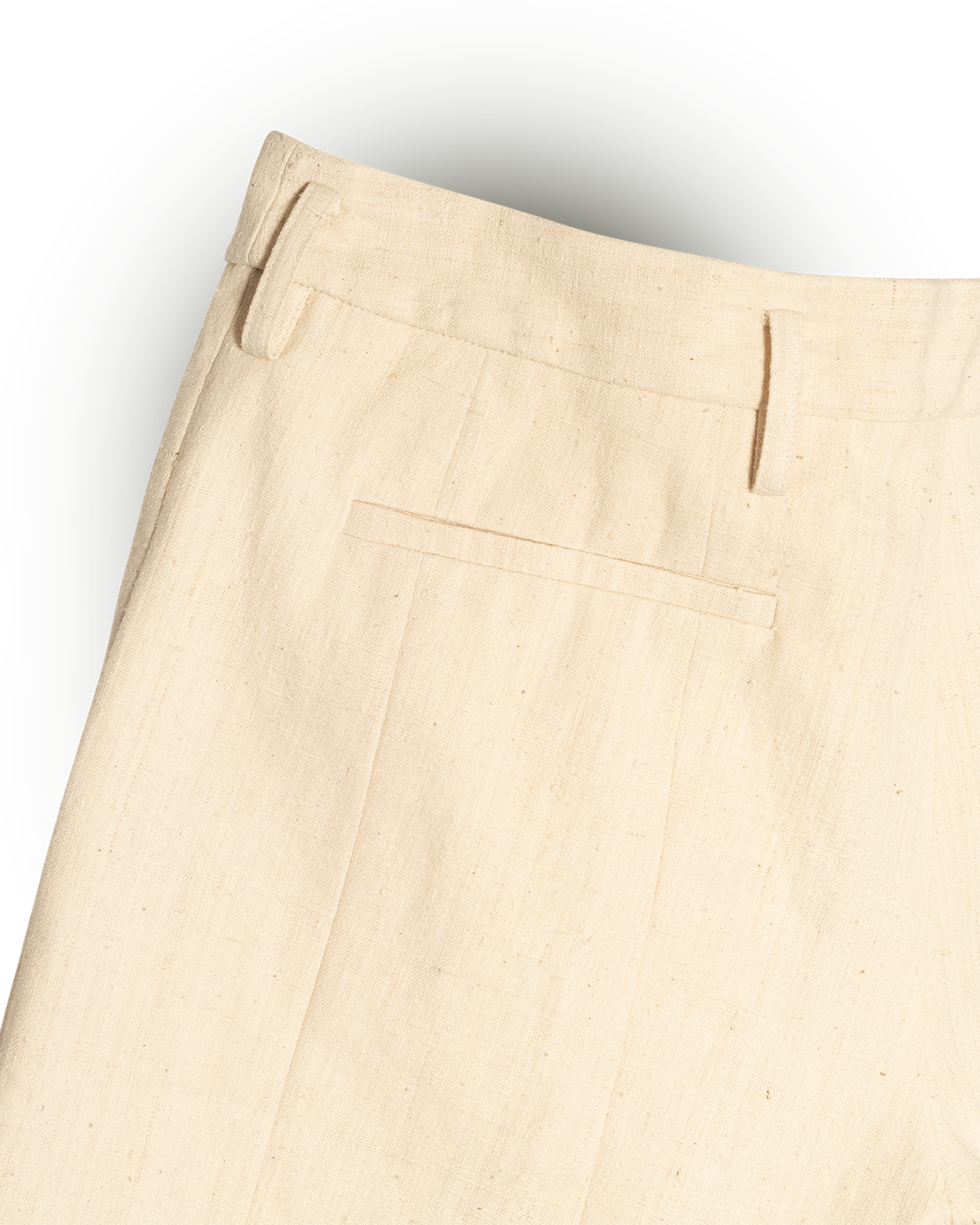 Pantalones cortos de rayas con pétalos