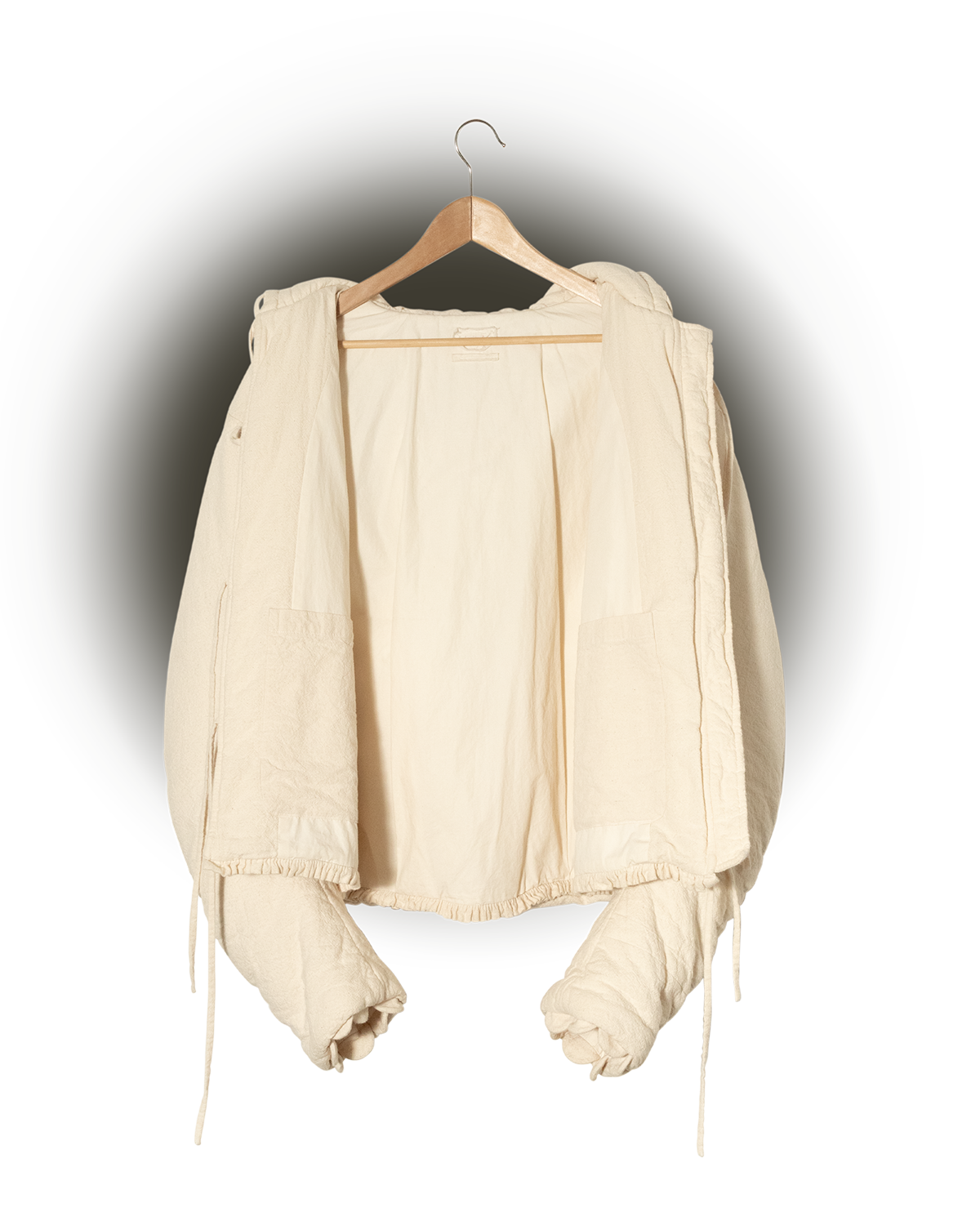 Chaqueta con capucha y mangas dobladas de Backwaves