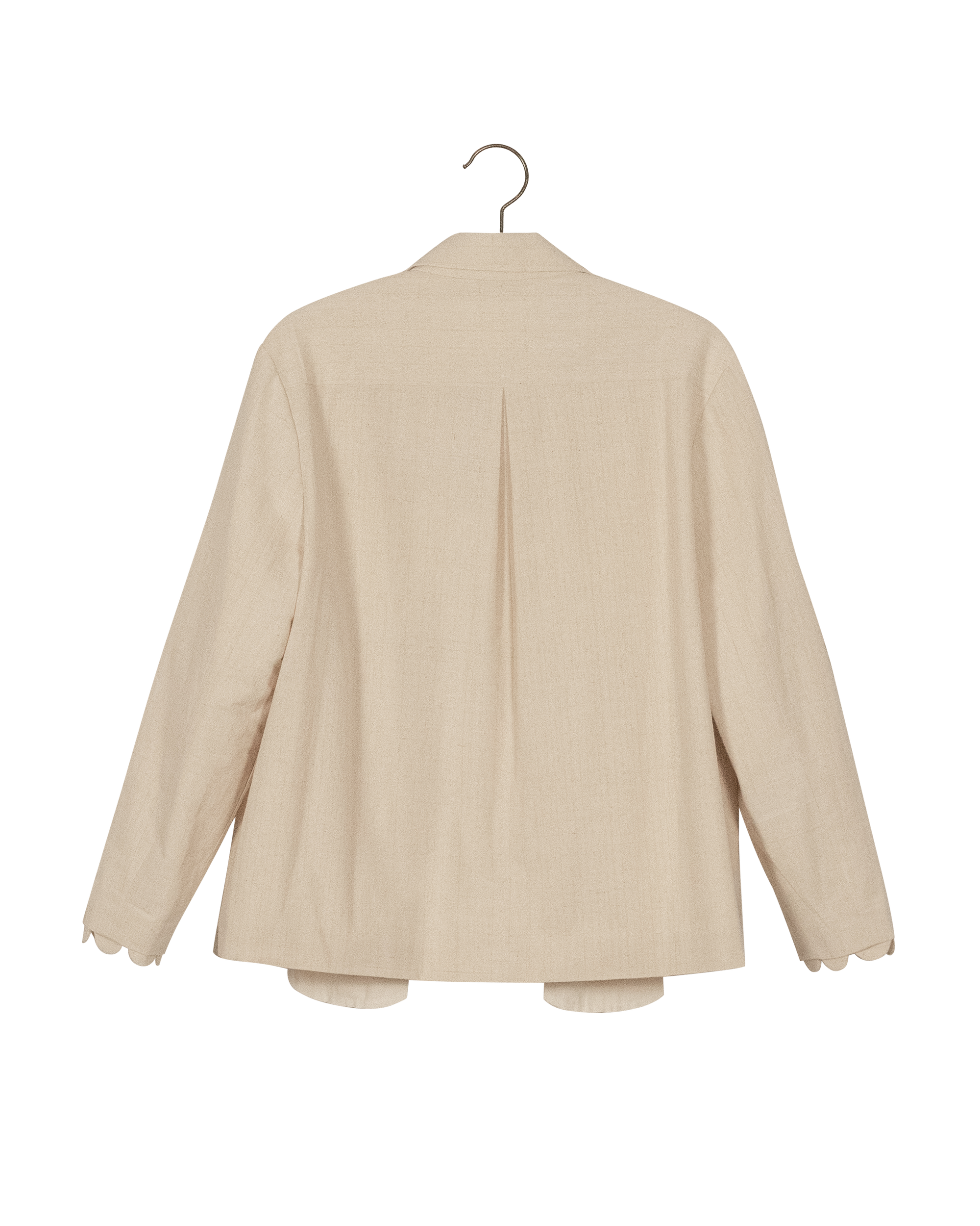 Camisa tipo chaqueta con bolsillos de estanque y puños con pétalos