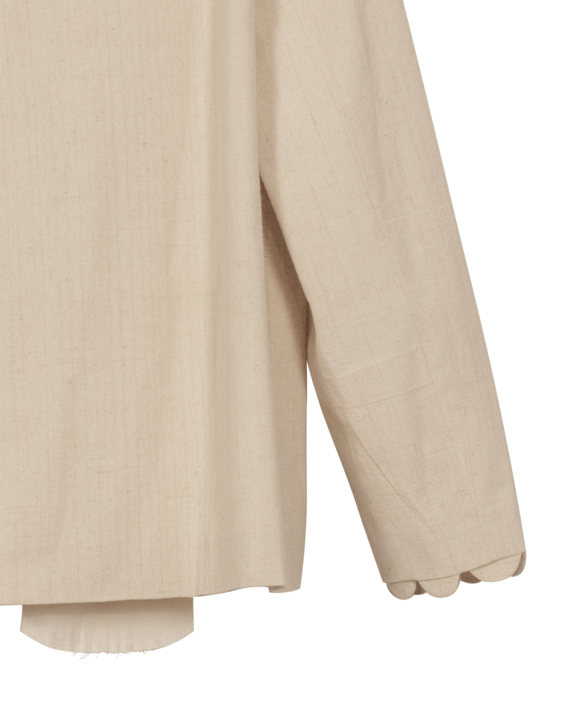 Camisa tipo chaqueta con bolsillos de estanque y puños con pétalos