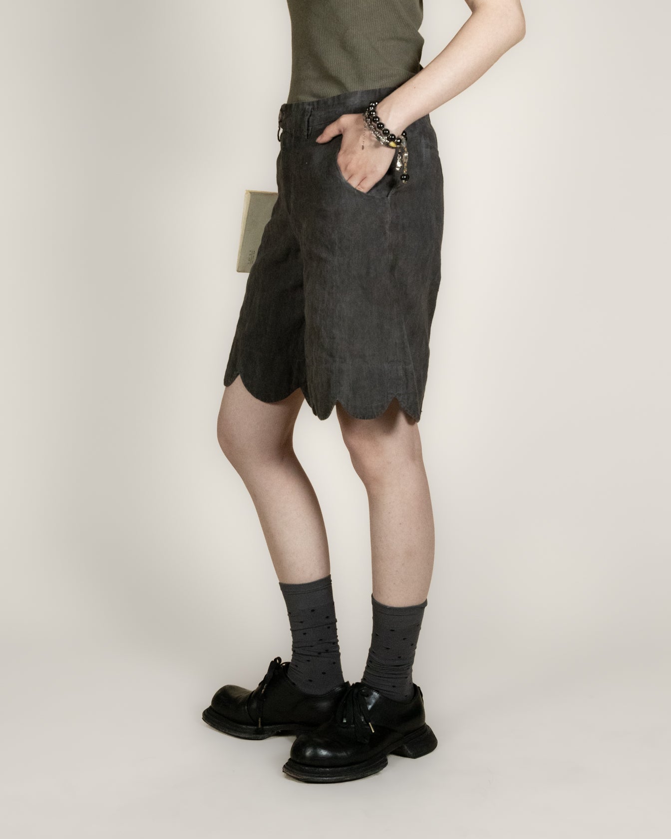 Petaled Stripe Shorts AoS29